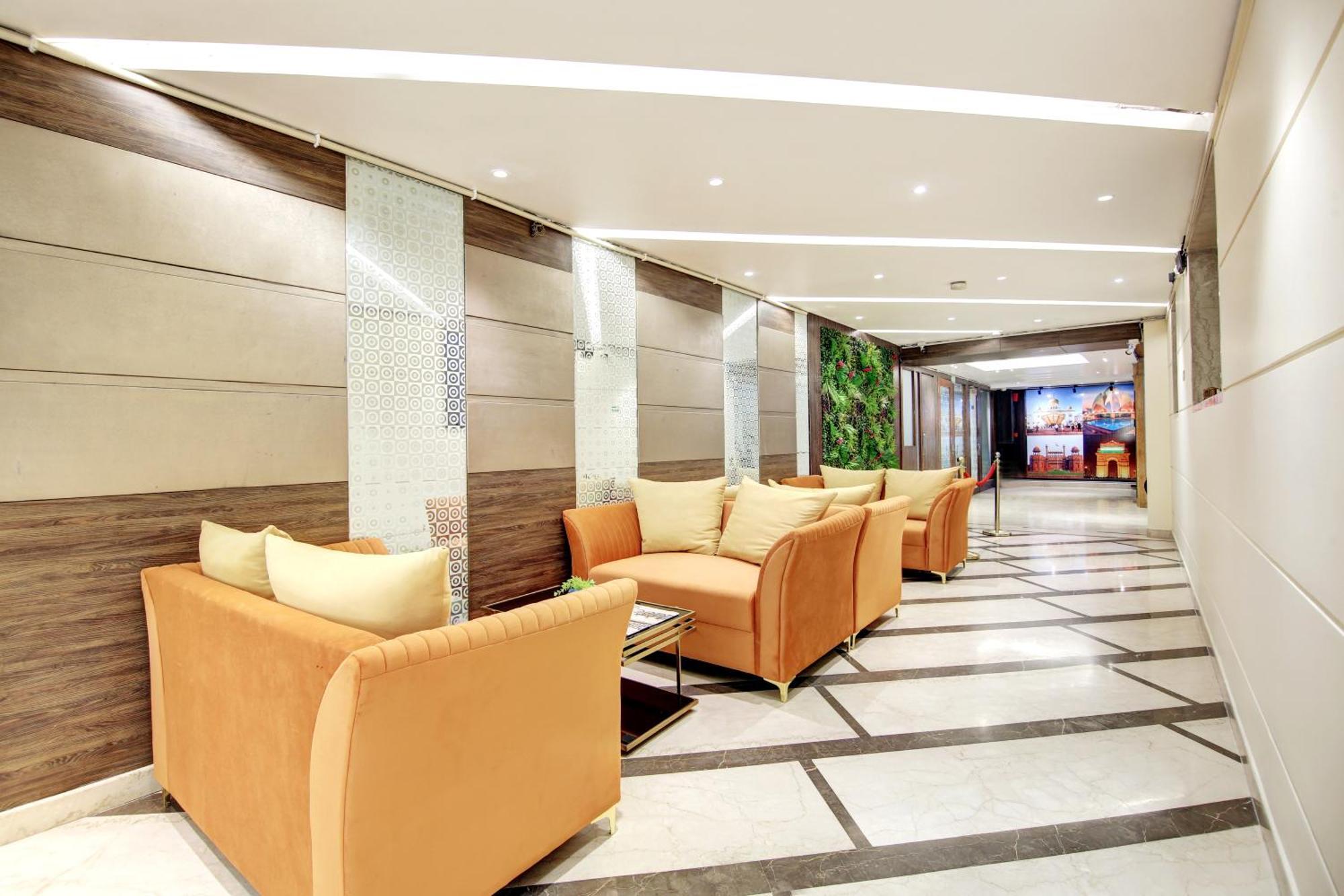 Hotel Neu Villa - Near Connaught Place & New Delhi Railway Station Exteriör bild