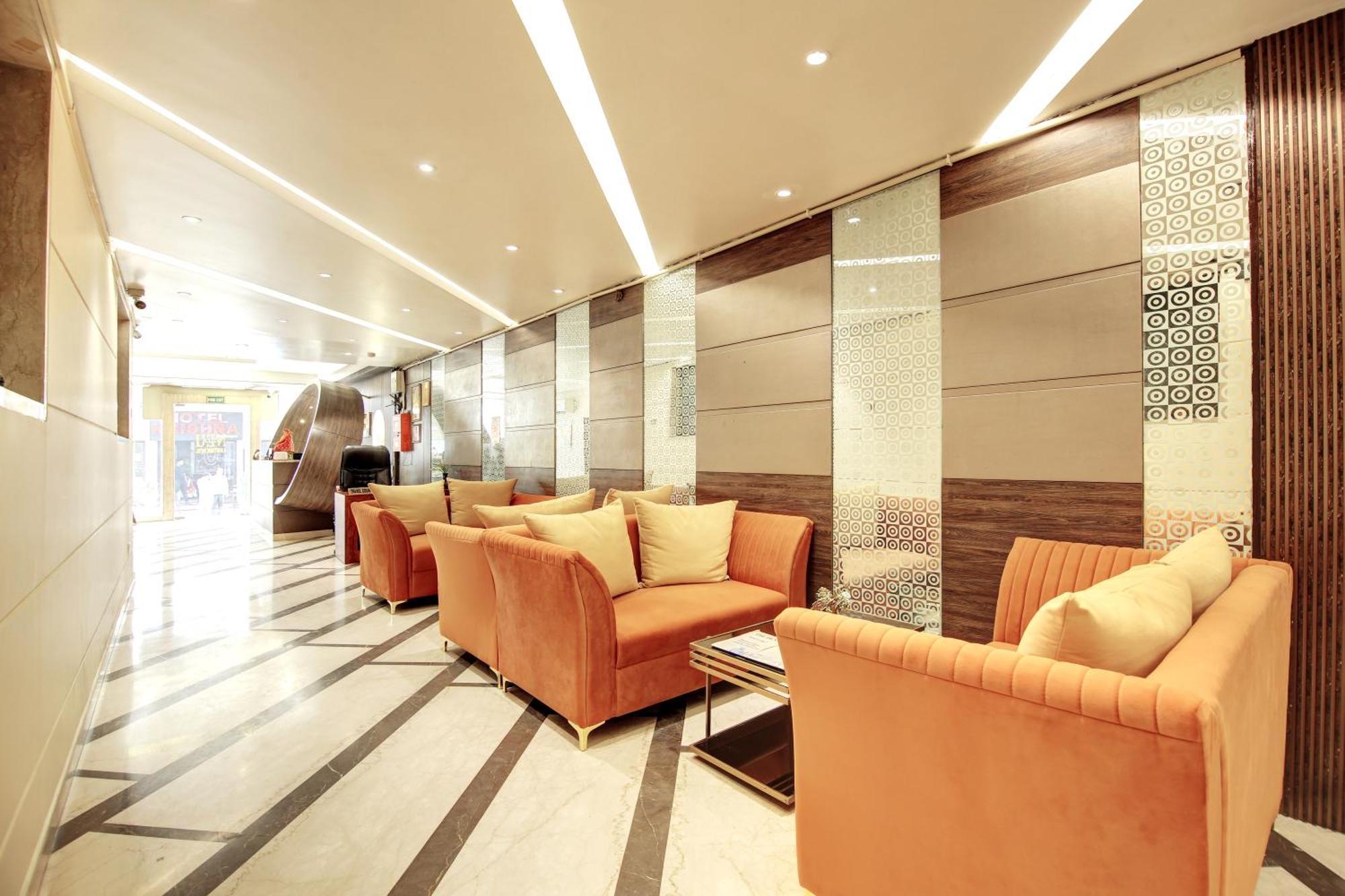 Hotel Neu Villa - Near Connaught Place & New Delhi Railway Station Exteriör bild