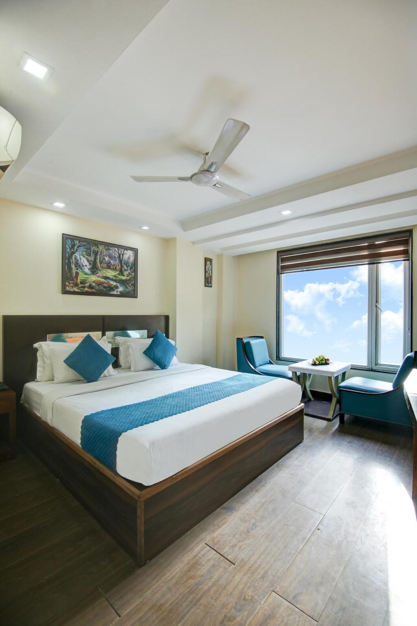 Hotel Neu Villa - Near Connaught Place & New Delhi Railway Station Exteriör bild