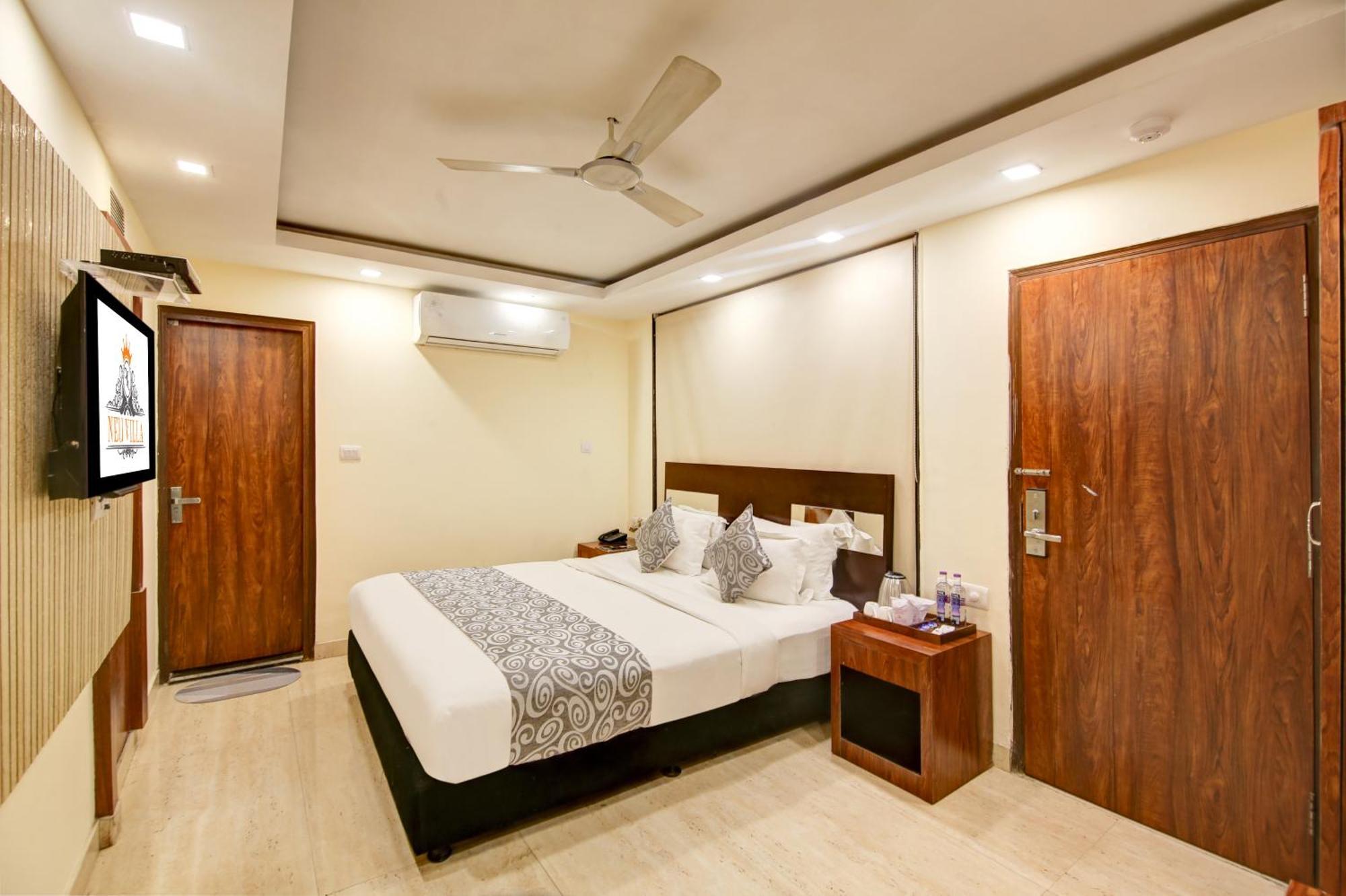 Hotel Neu Villa - Near Connaught Place & New Delhi Railway Station Exteriör bild